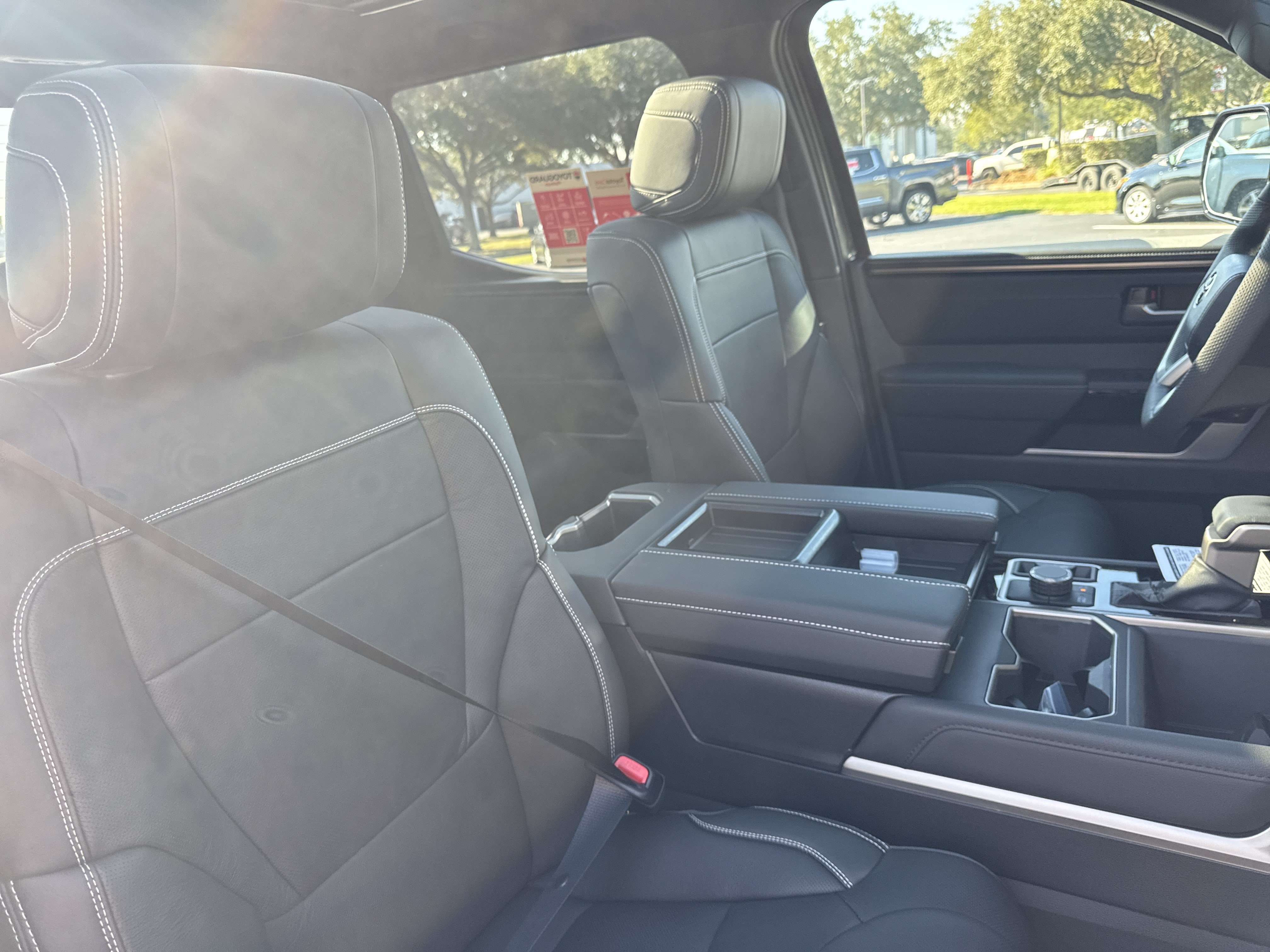 New 2026 Toyota Tundra Limited AWD/4WD image 36