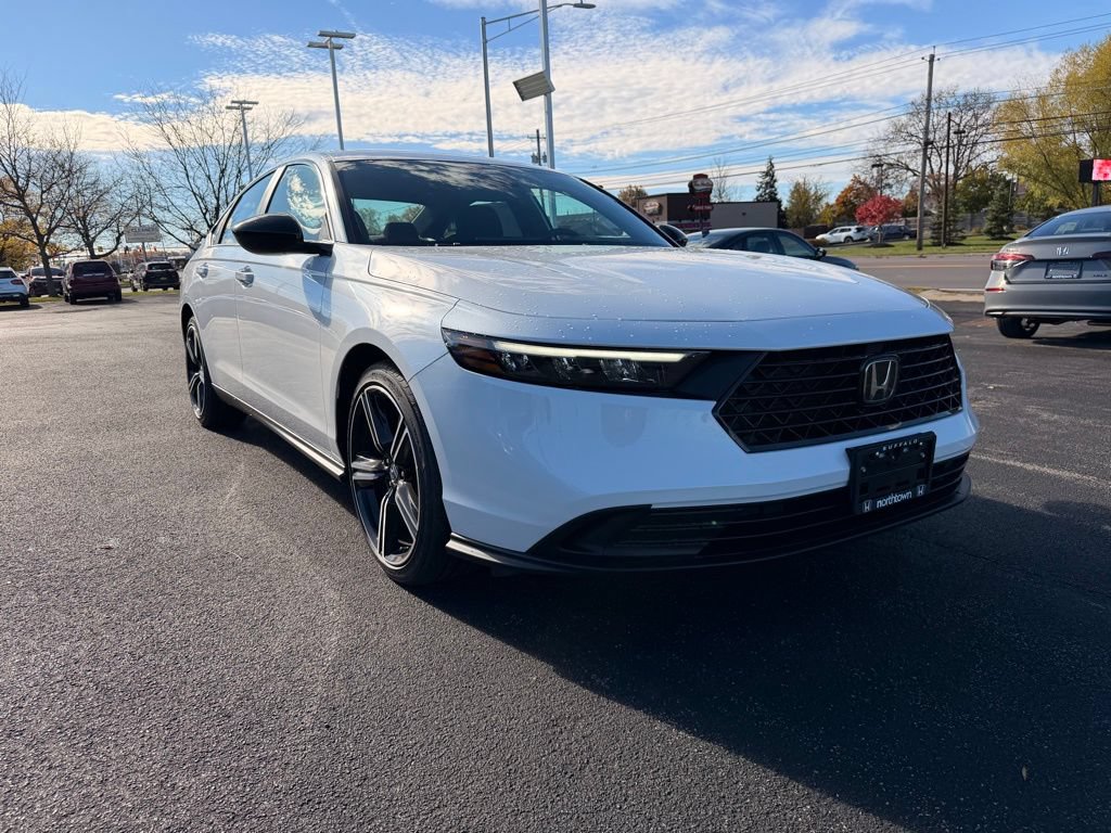 Certified 2025 Honda Accord Sport image 2