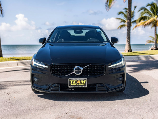 Used 2024 Volvo S60 B5 Plus FWD image 3