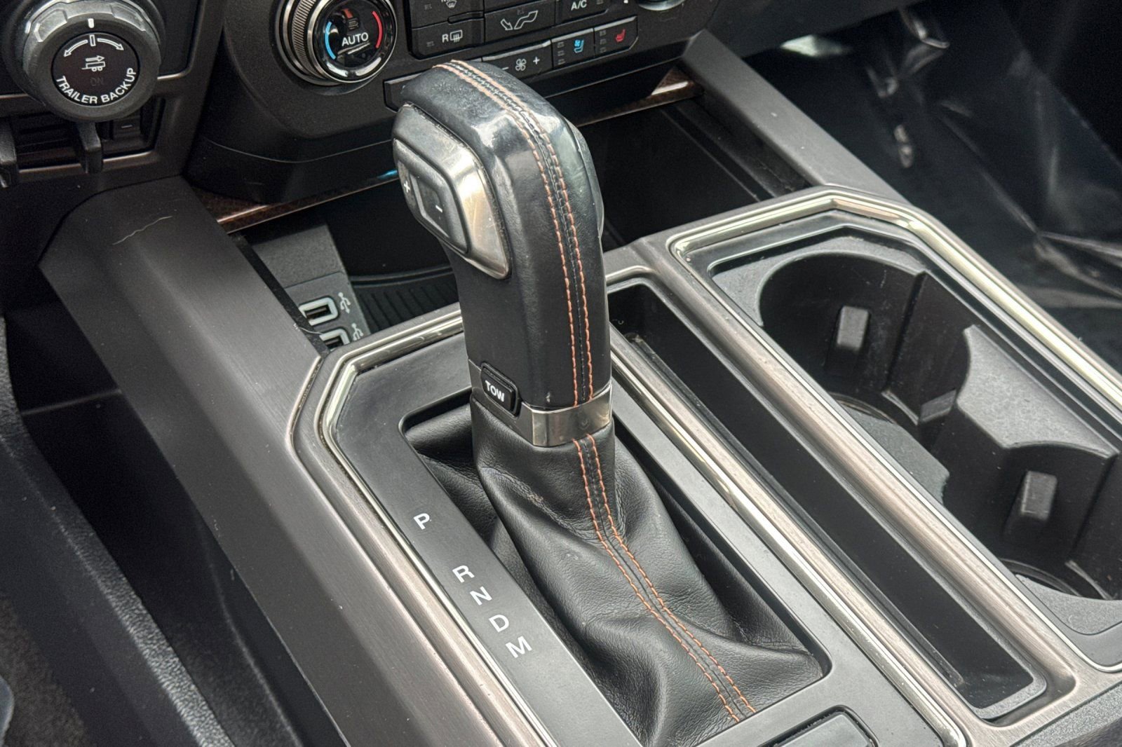 Used 2018 Ford F150 Raptor w/ Equipment Group 802A Luxury AWD/4WD image 21