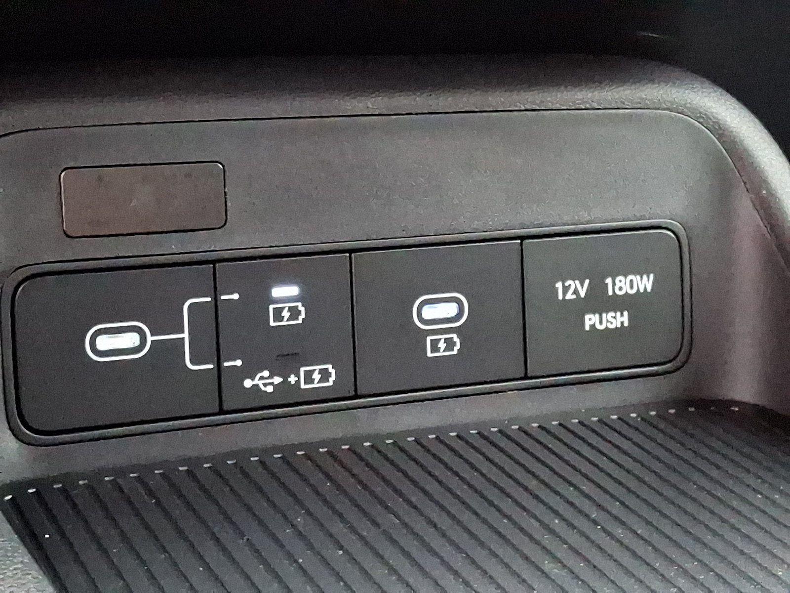 Used 2026 Hyundai Kona SE AWD/4WD image 17