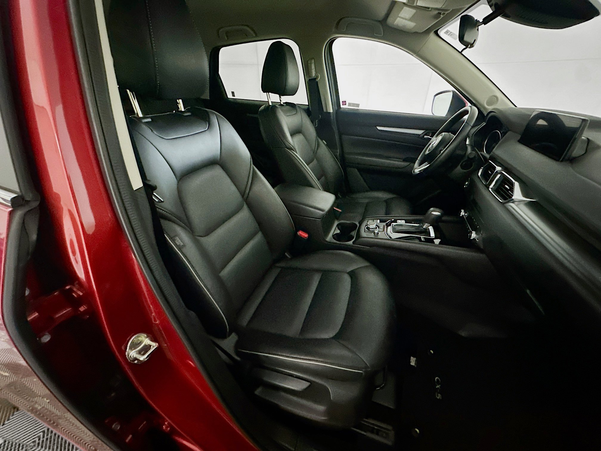 Used 2025 MAZDA CX-5 AWD 2.5 S w/ Select Package image 29