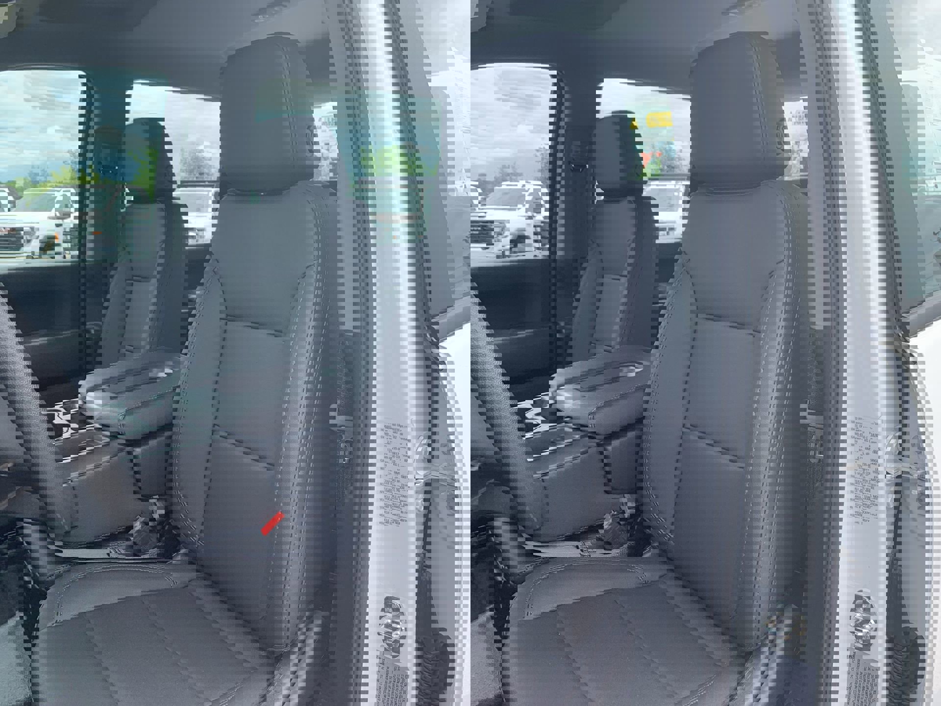 New 2024 GMC Sierra 3500 Pro w/ Fleet Convenience Package image 12