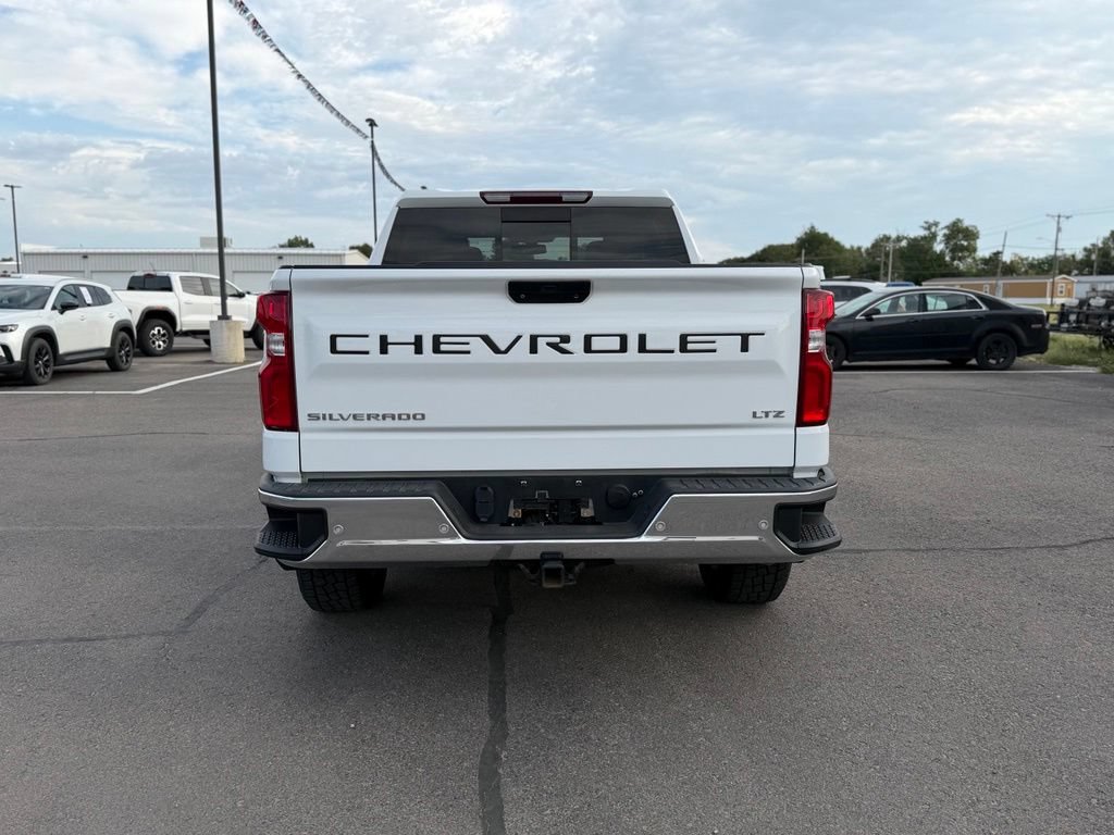 Used 2021 Chevrolet Silverado 1500 LTZ AWD/4WD image 5