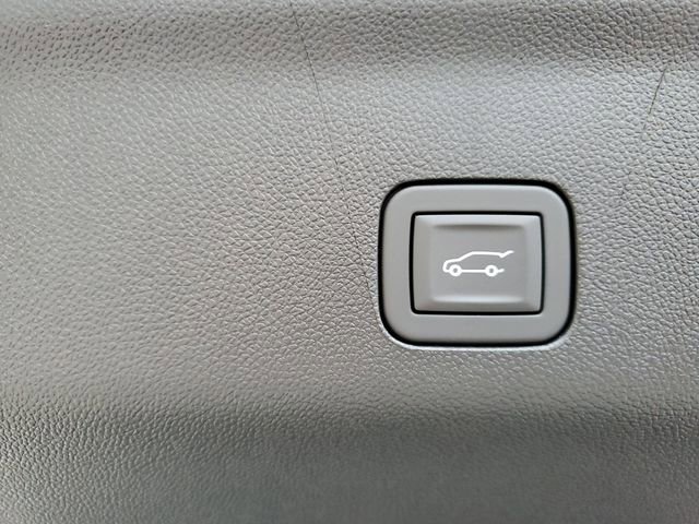 New 2026 GMC Yukon Elevation w/ LPO, Floor Liner Package image 32