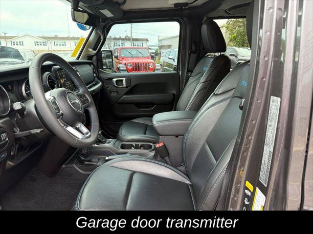 Certified 2023 Jeep Wrangler Unlimited Rubicon 4xe w/ Dual Top Group AWD/4WD image 14