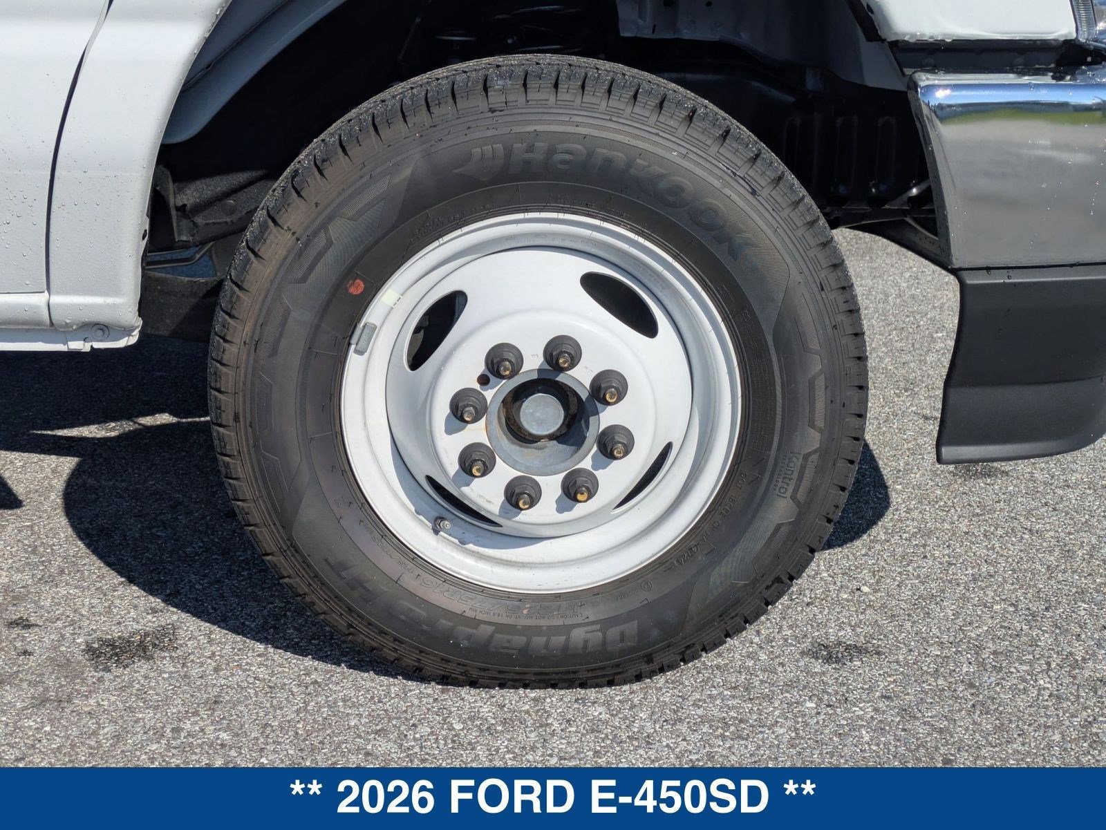 New 2026 Ford E-450 and Econoline 450 Super Duty w/ Power Equipment Group image 12