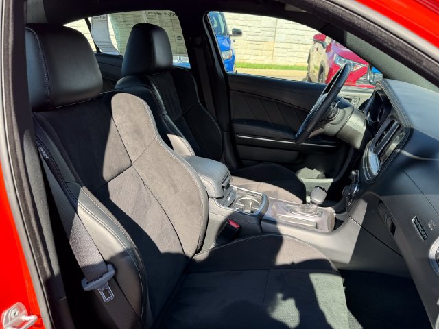 Used 2023 Dodge Charger R/T w/ Plus Group RWD image 32