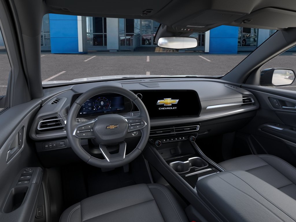 New 2027 Chevrolet Traverse LT w/ Midnight/Sport Edition FWD image 15