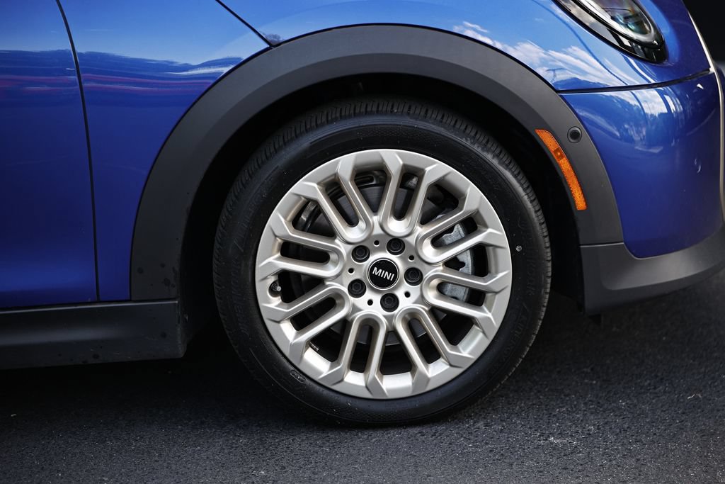Used 2025 MINI Cooper S FWD image 5