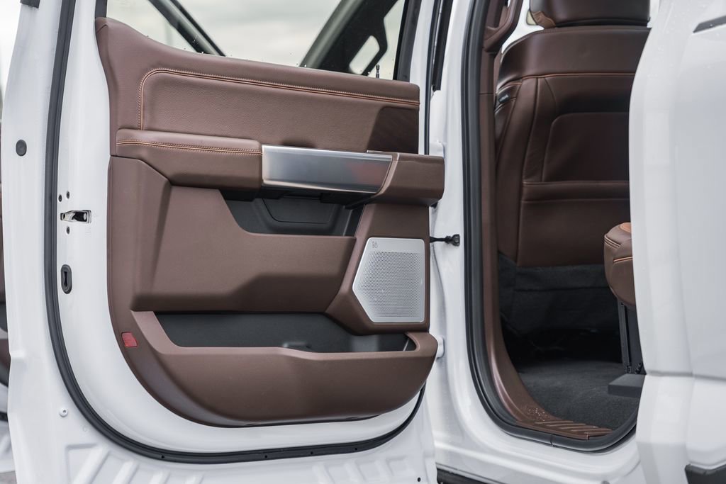 New 2026 Ford F350 King Ranch w/ Chrome Package image 46