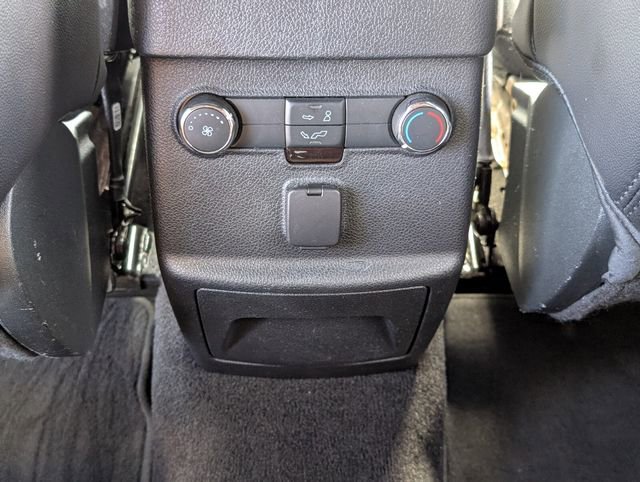 Used 2019 Ford Explorer XLT w/ Equipment Group 202A image 8