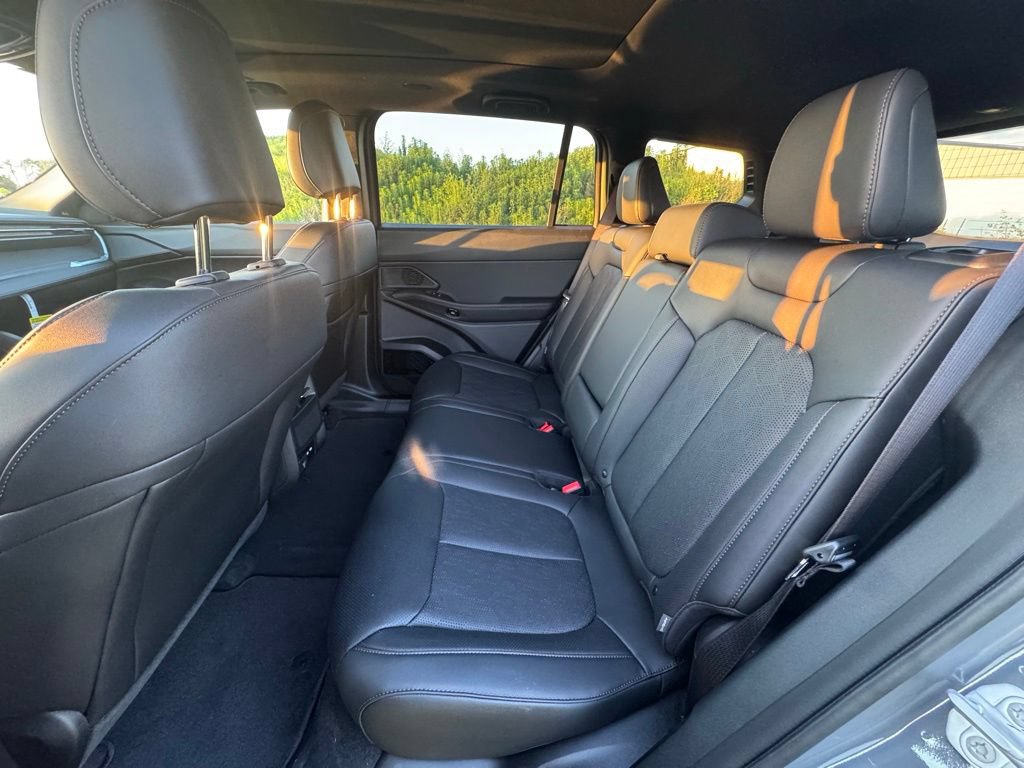 New 2026 Jeep Cherokee Overland AWD/4WD image 13