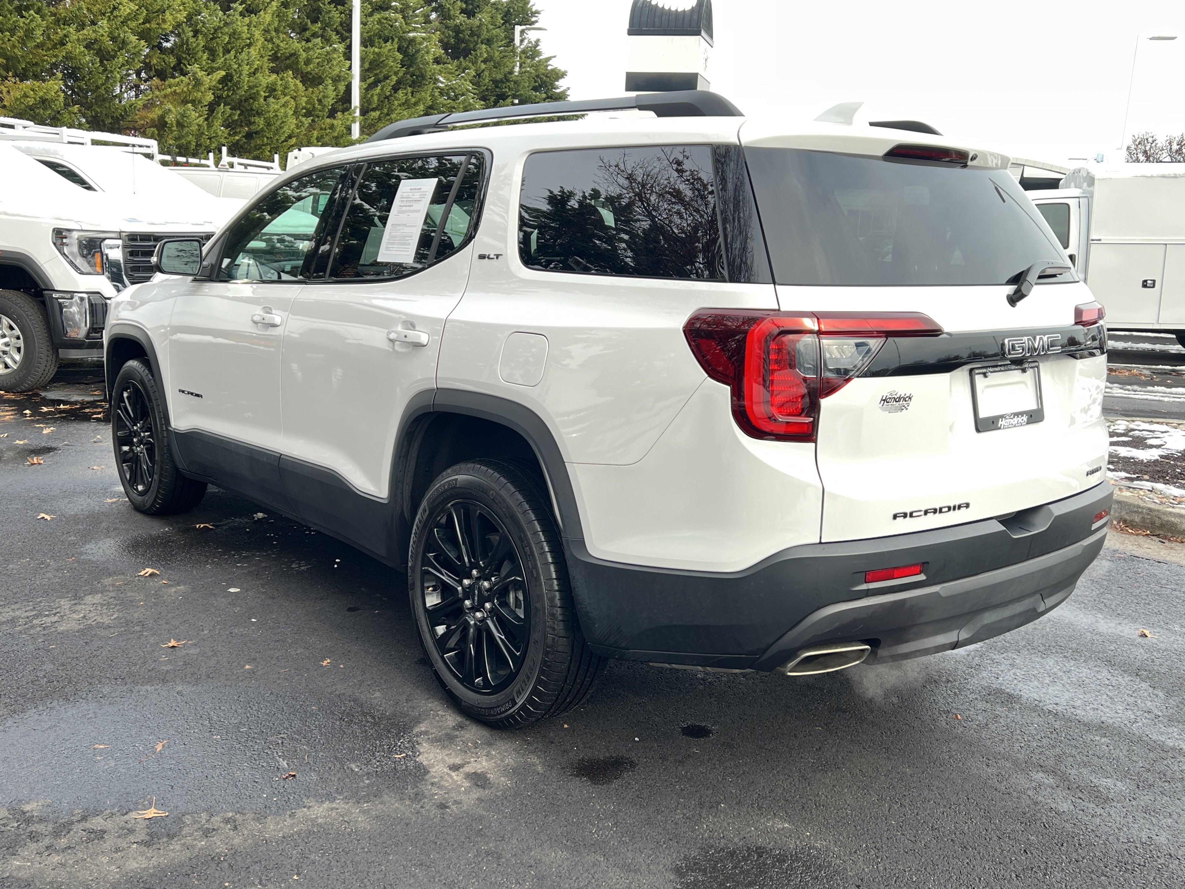 Certified 2023 GMC Acadia SLT w/ Elevation Edition image 8