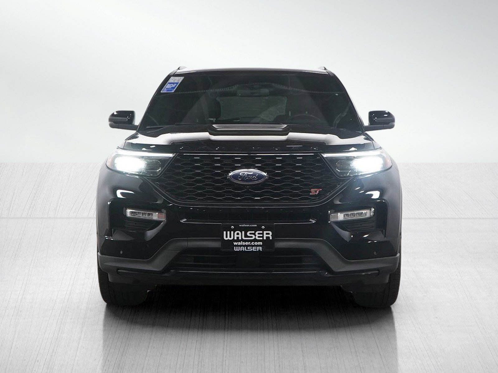 Used 2020 Ford Explorer ST w/ Premium Technology Package image 9