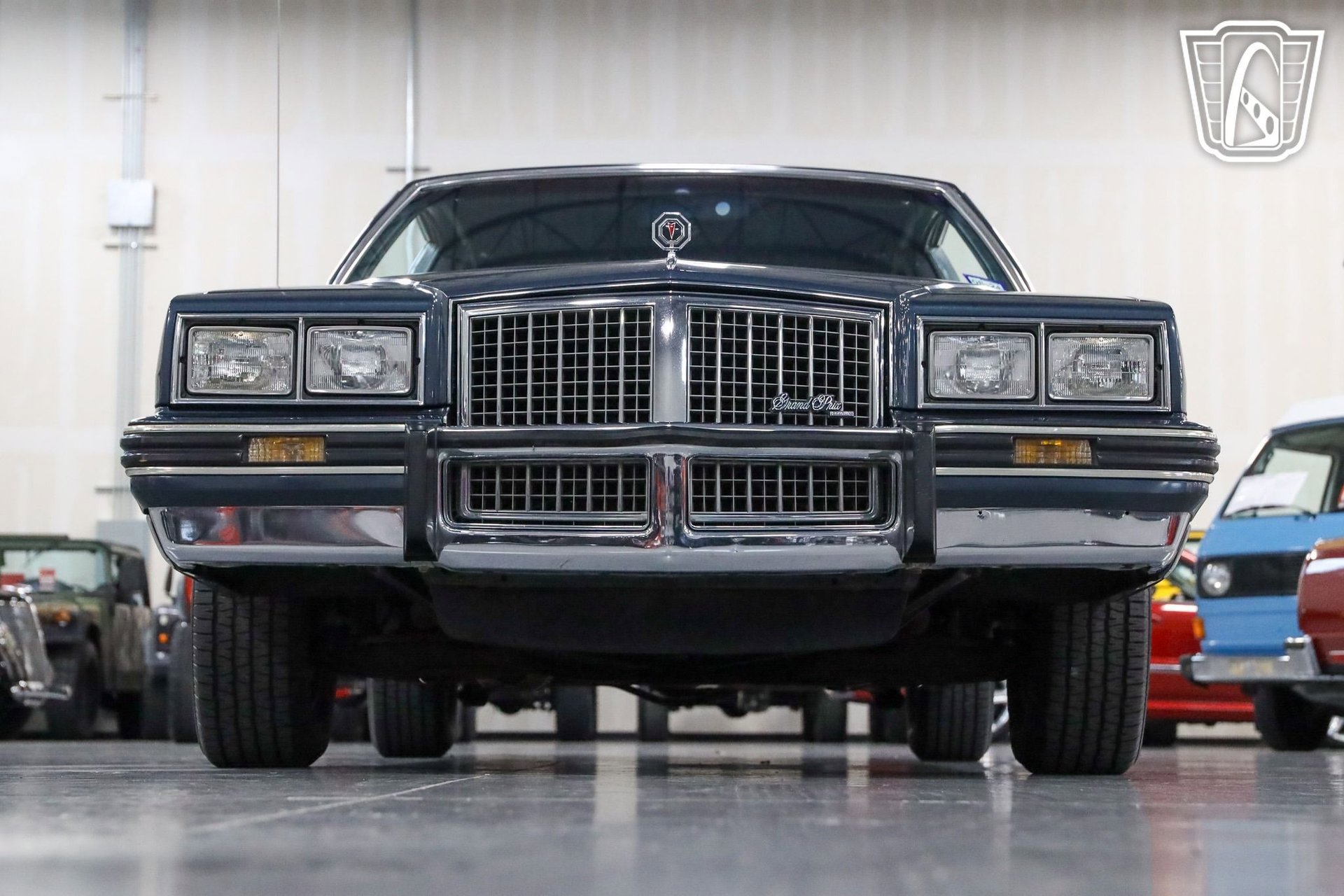 Used 1987 Pontiac Grand Prix LE image 7