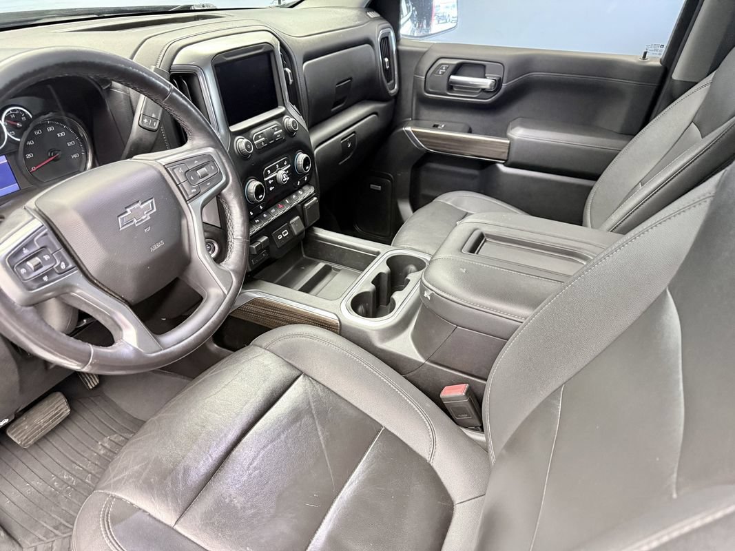 Used 2021 Chevrolet Silverado 1500 LT Trail Boss w/ Convenience Package II AWD/4WD image 9