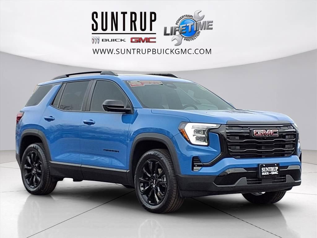 Used 2025 GMC Terrain Elevation w/ Elevation Premium Package image 1