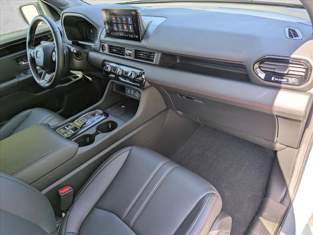 Used 2024 Honda Pilot TrailSport image 23
