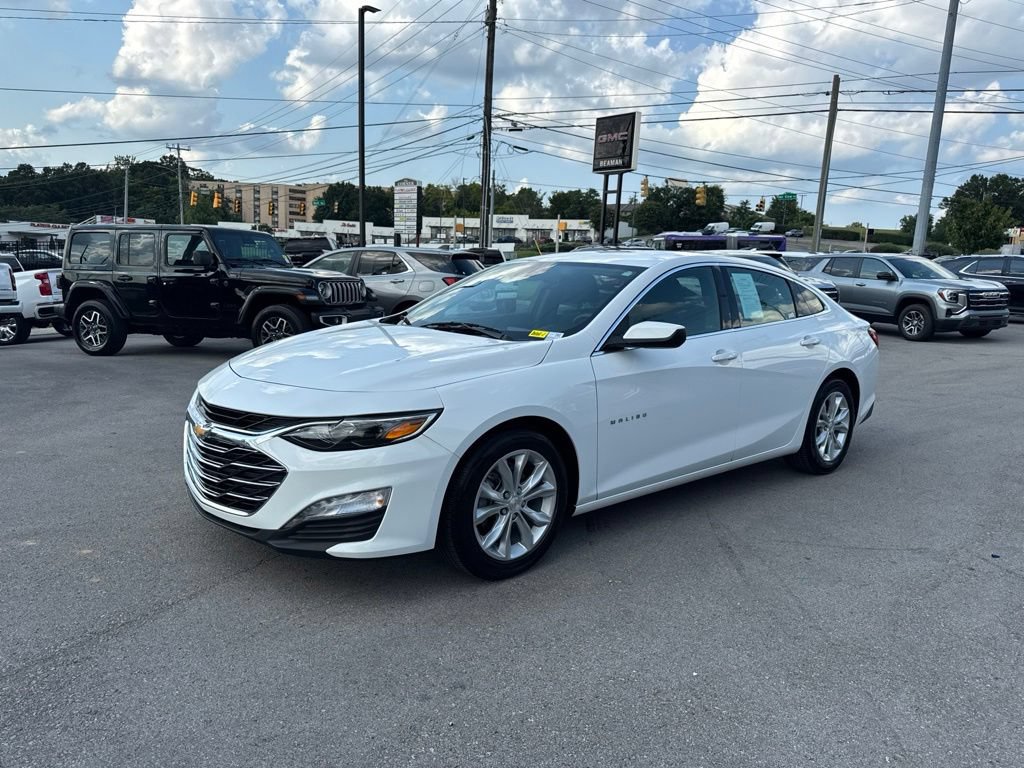 Used 2024 Chevrolet Malibu LT FWD image 3
