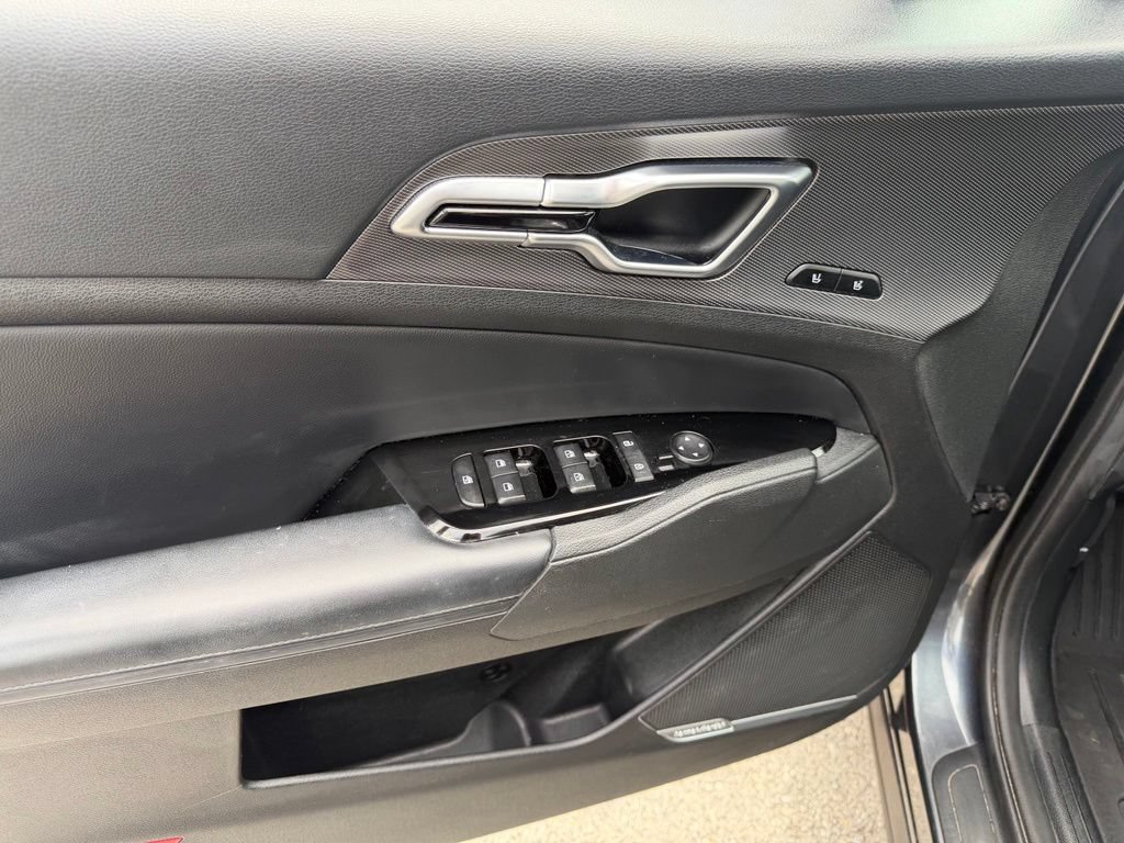 Used 2023 Kia Sportage SX FWD image 22