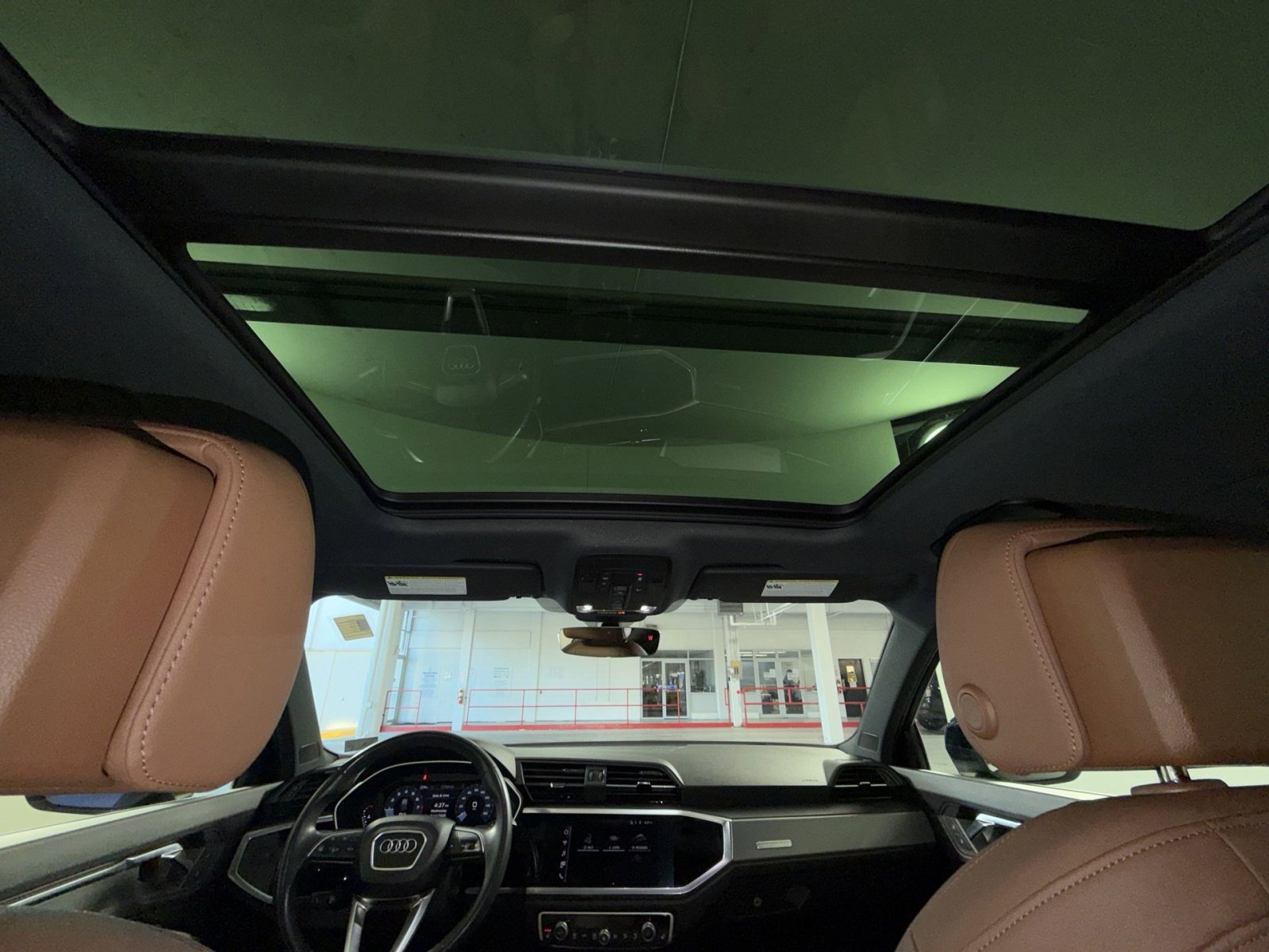 Used 2022 Audi Q3 2.0T Premium w/ Convenience Package image 23