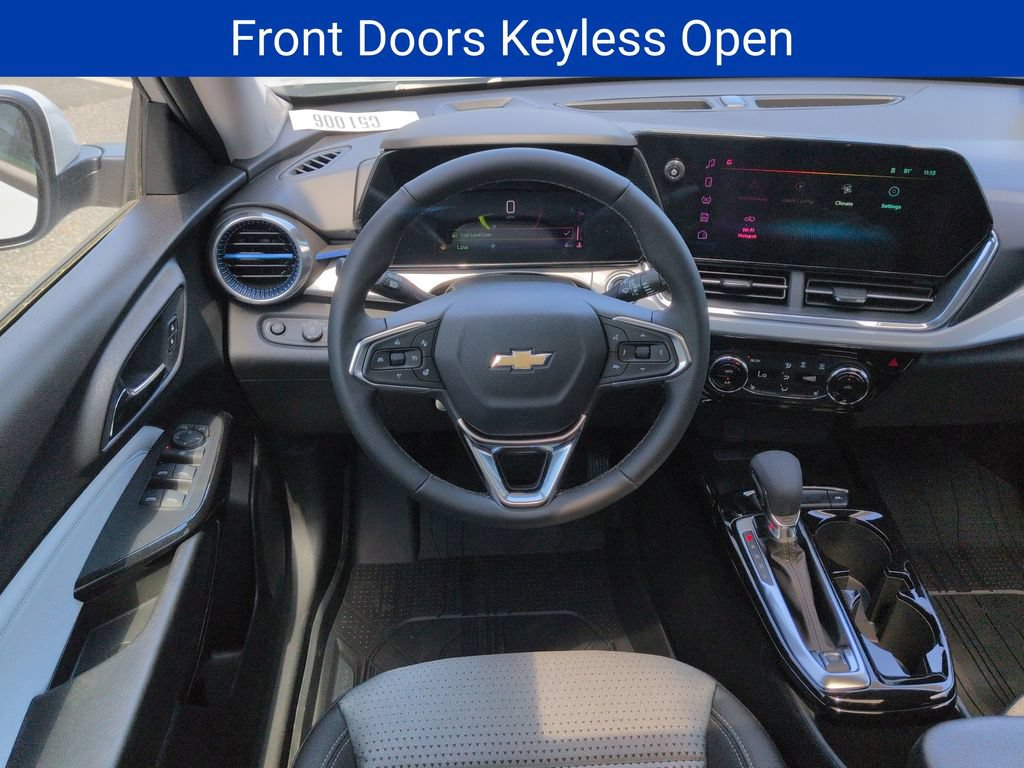 New 2026 Chevrolet Trax LT w/ Sunroof Package FWD image 12