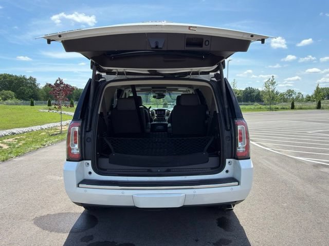 Used 2018 GMC Yukon Denali w/ Denali Ultimate Package AWD/4WD image 10