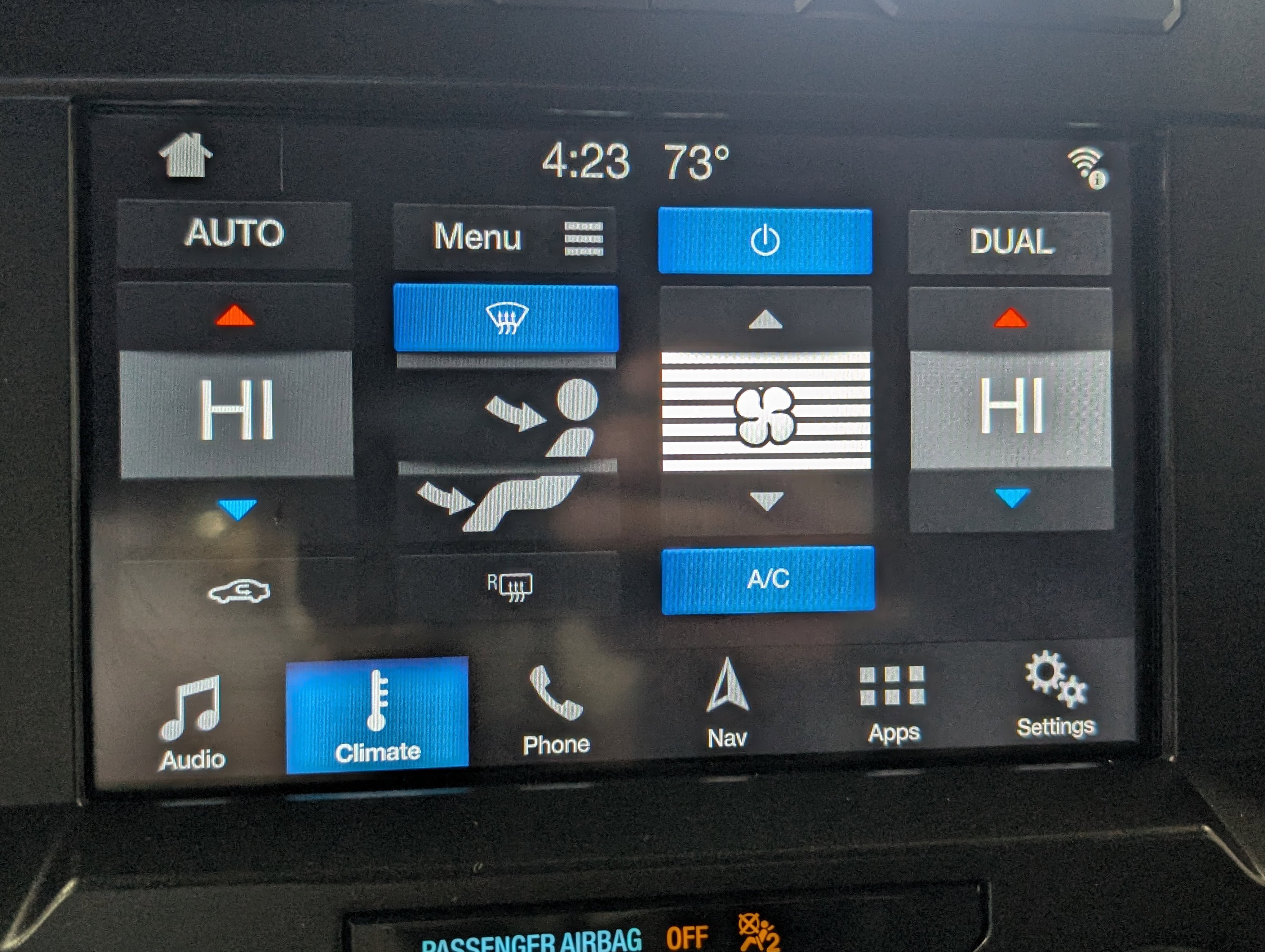 Used 2019 Ford F150 Lariat w/ Equipment Group 502A Luxury image 24