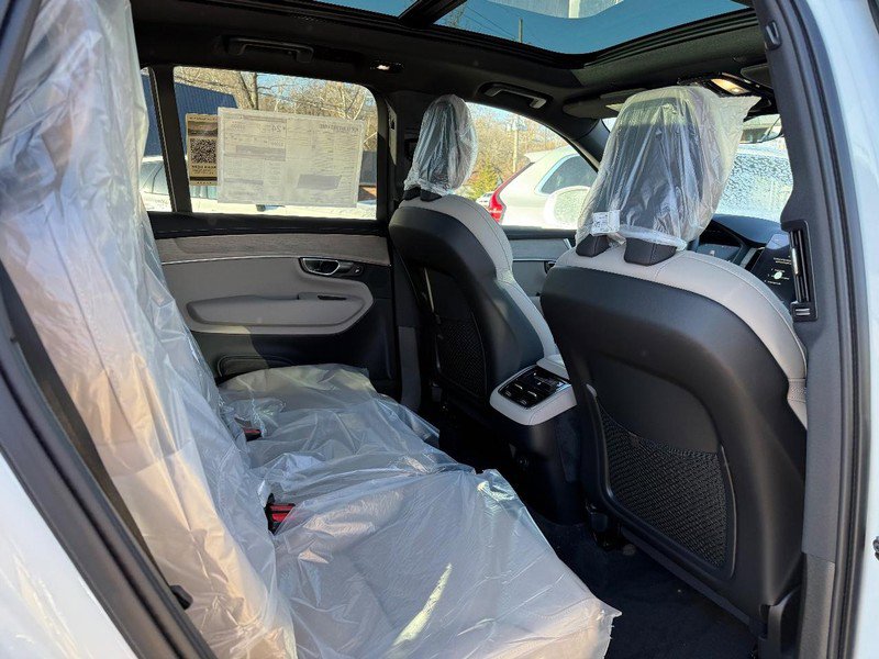 New 2026 Volvo XC90 B5 Core image 6