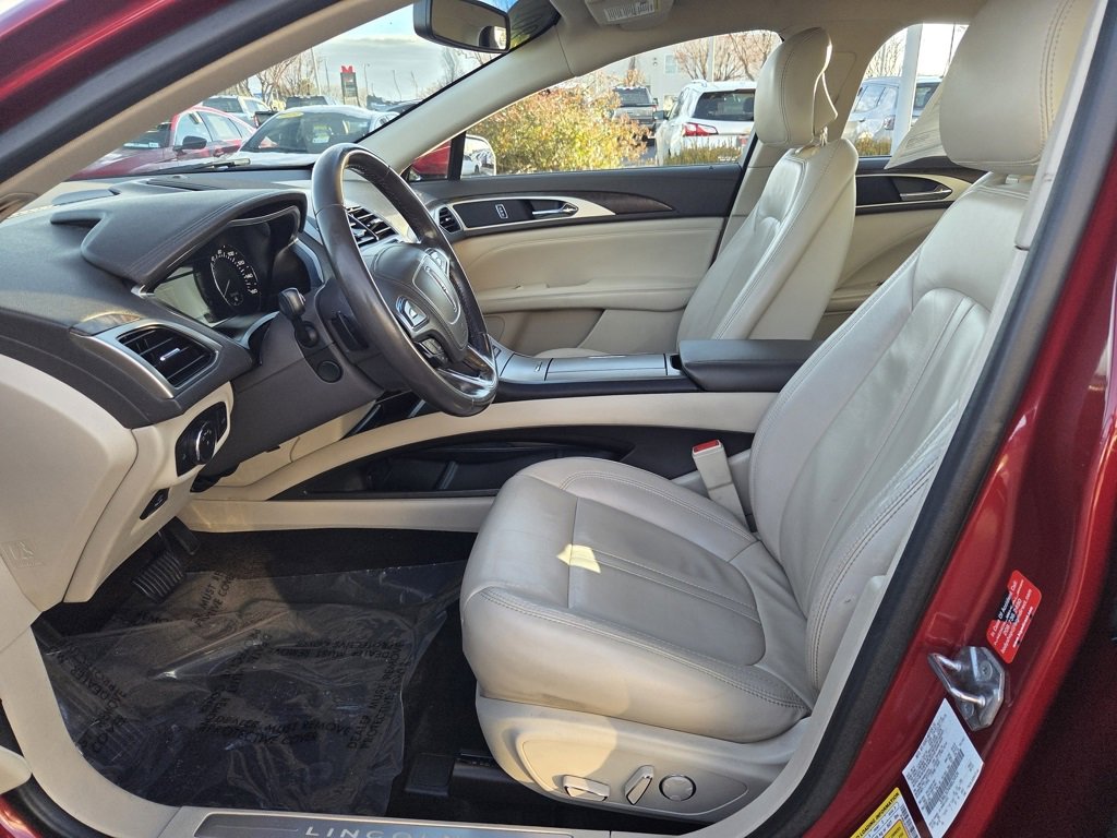 Used 2017 Lincoln MKZ Select w/ Select Plus Package image 11