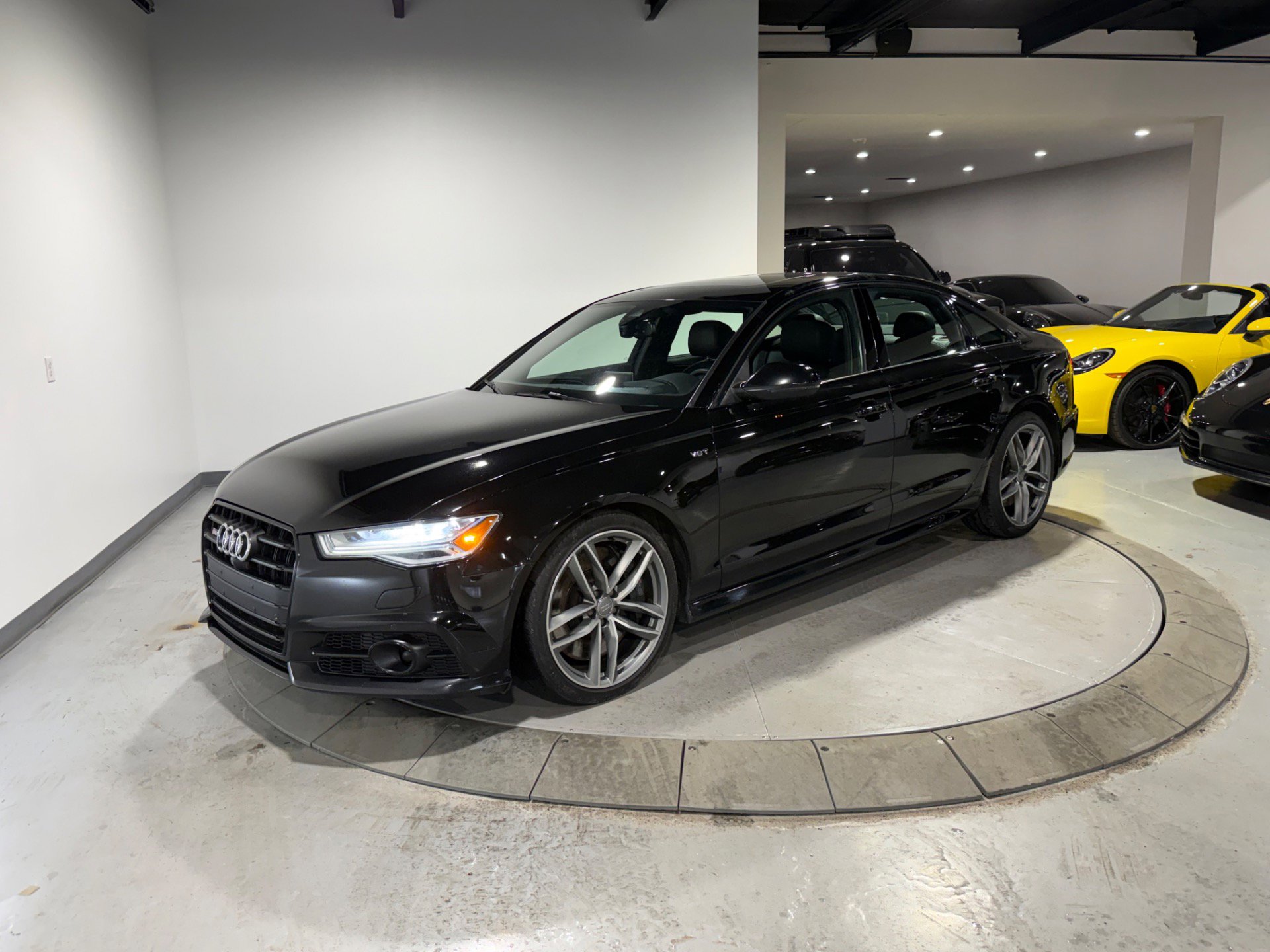 Used 2018 Audi S6 Prestige w/ Prestige Package image 7