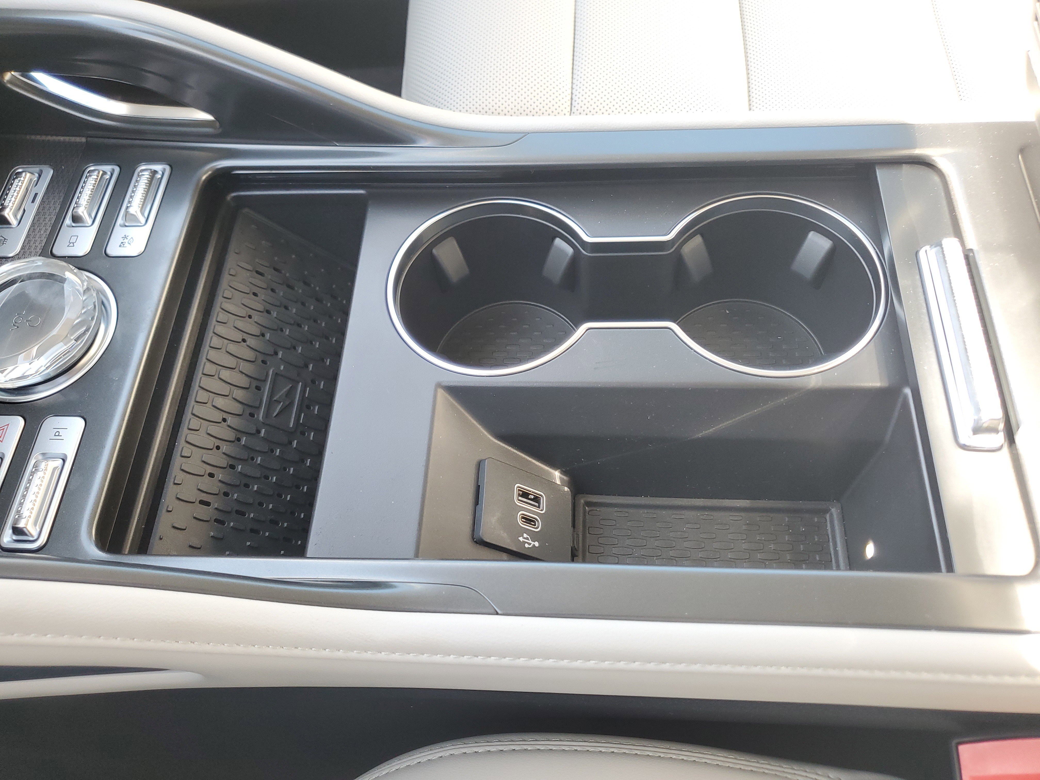 New 2026 Lincoln Nautilus Premier image 25