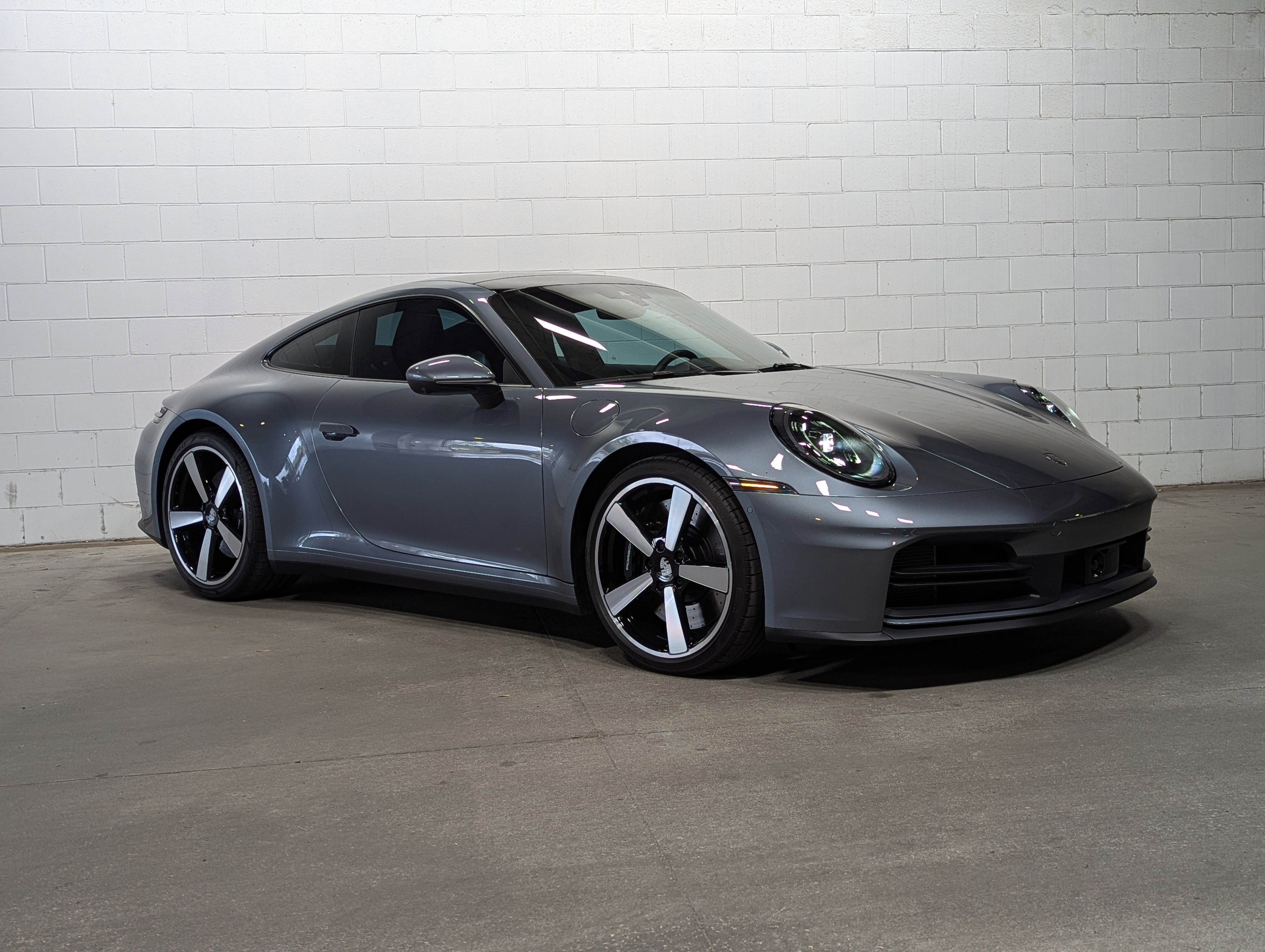 Certified 2025 Porsche 911 Carrera S image 9