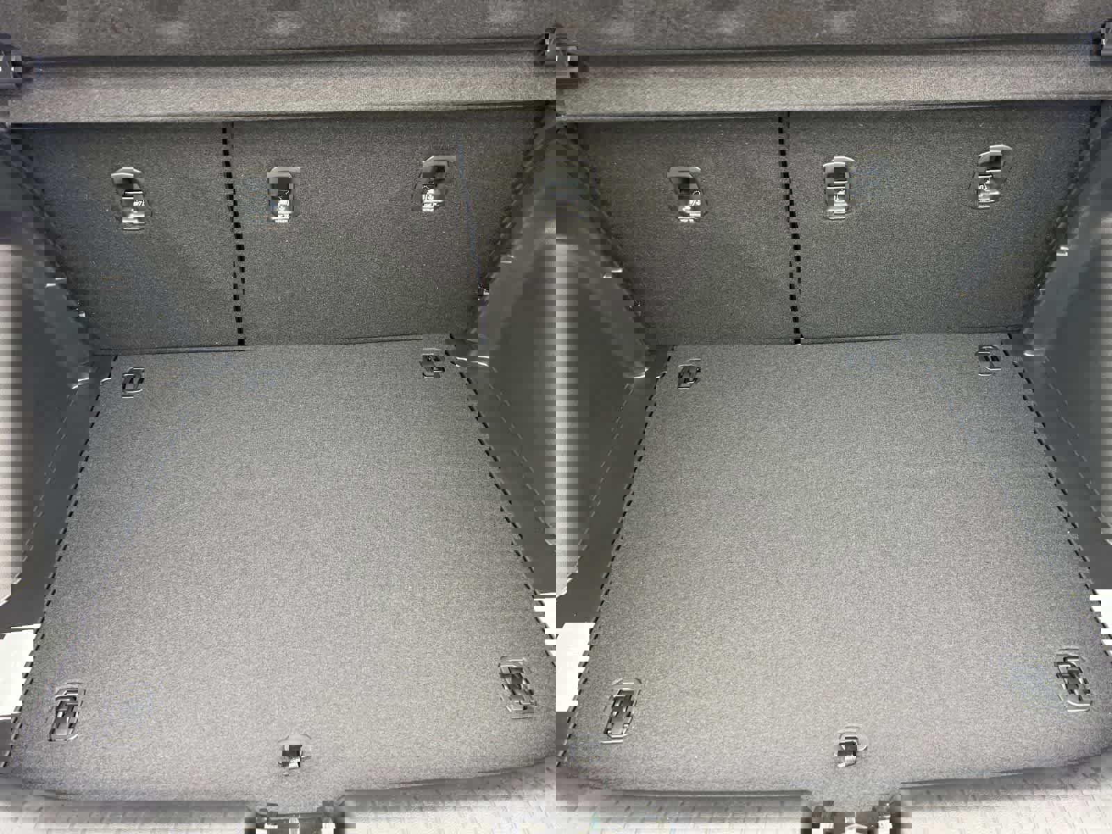 New 2026 Hyundai Venue SE FWD image 15