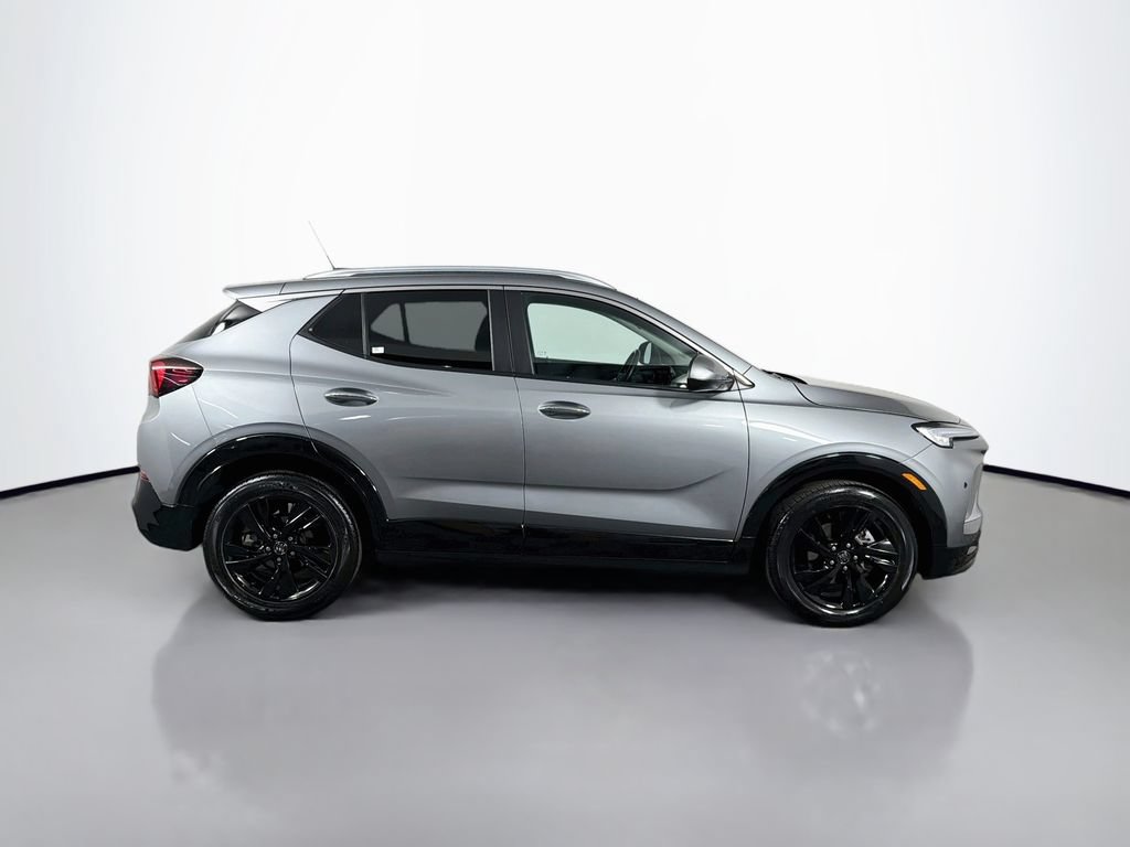 Used 2024 Buick Encore GX Sport Touring FWD image 8