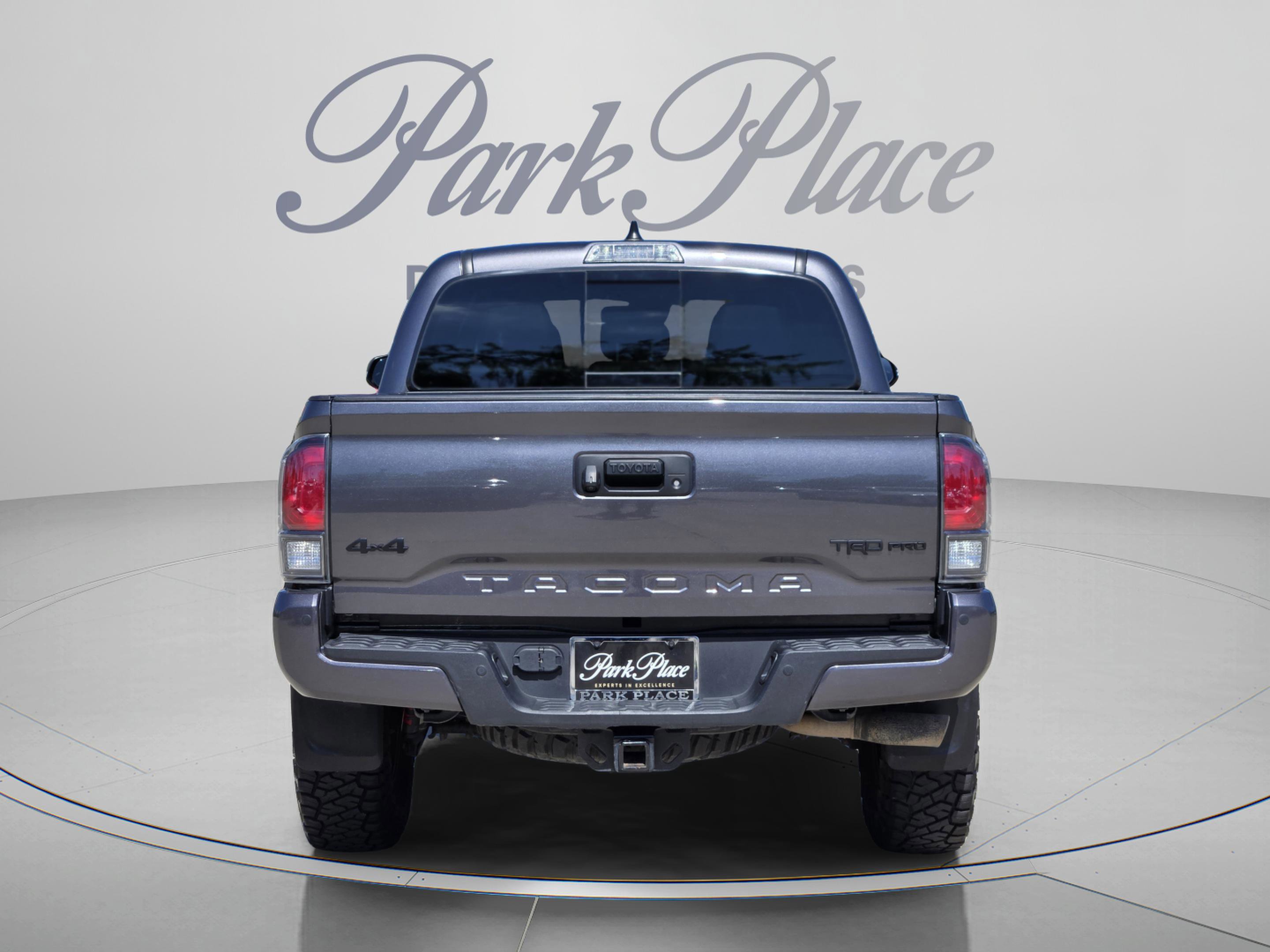 Used 2020 Toyota Tacoma TRD Pro AWD/4WD image 4