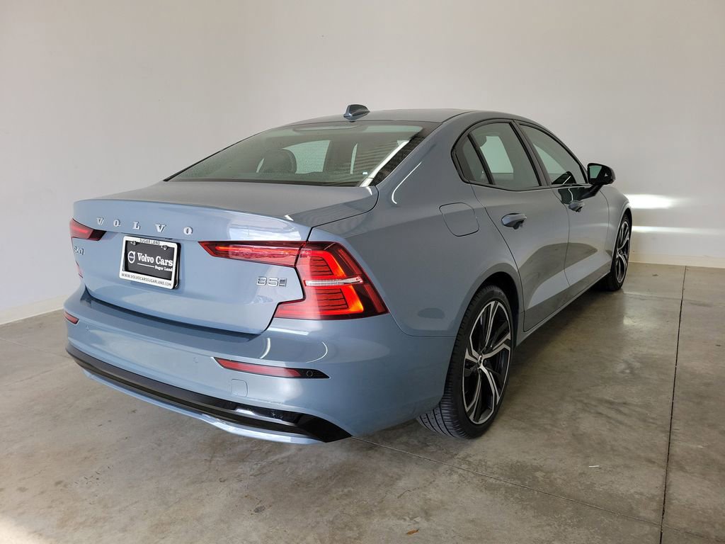 Used 2024 Volvo S60 B5 Core AWD/4WD image 5