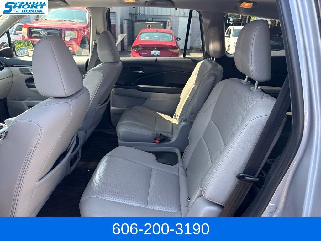 Used 2021 Honda Pilot Elite image 11