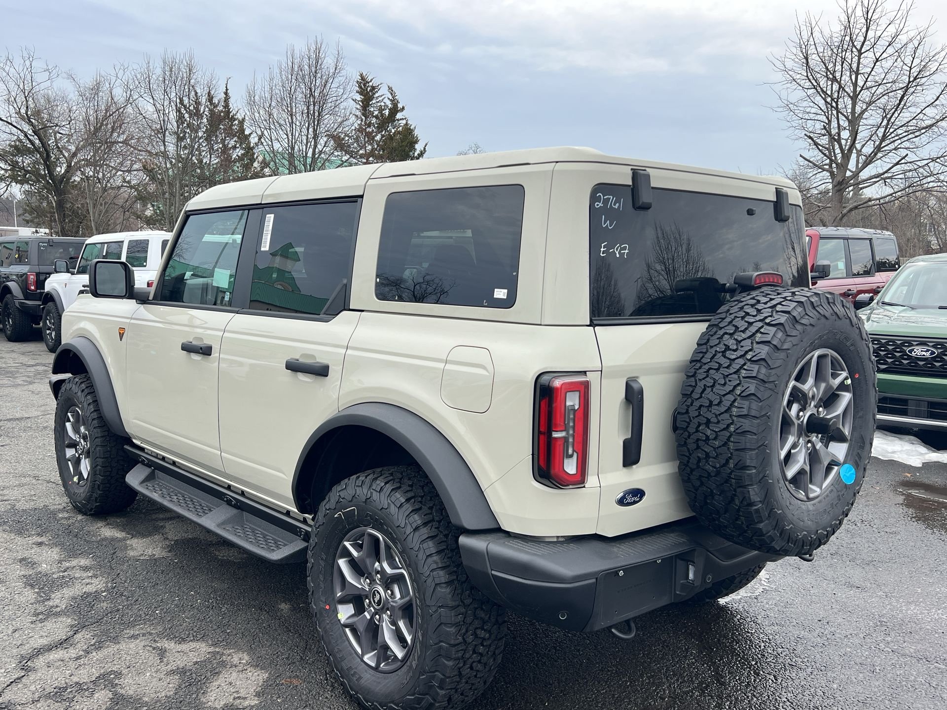 New 2025 Ford Bronco Badlands AWD/4WD image 14