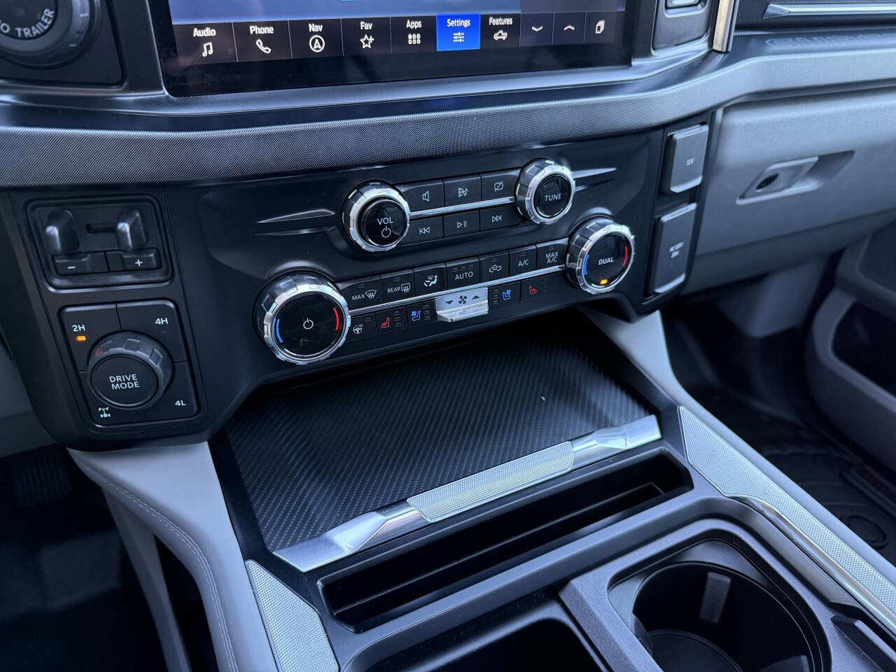 Used 2023 Ford F250 Limited w/ FX4 Off-Road Package image 26