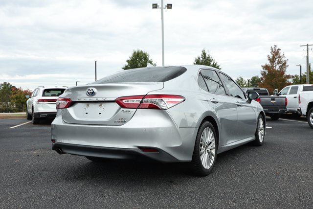 Used 2018 Toyota Camry XLE w/ Audio Package FWD image 7