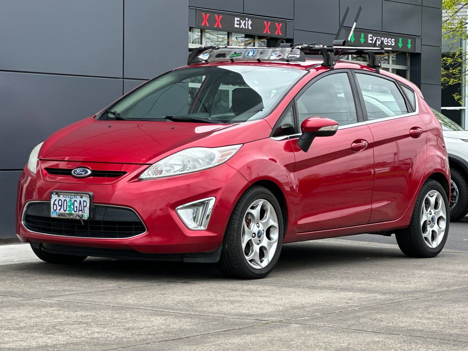 Used 2011 Ford Fiesta SES w/ 301A Rapid Spec Order Code FWD image 7