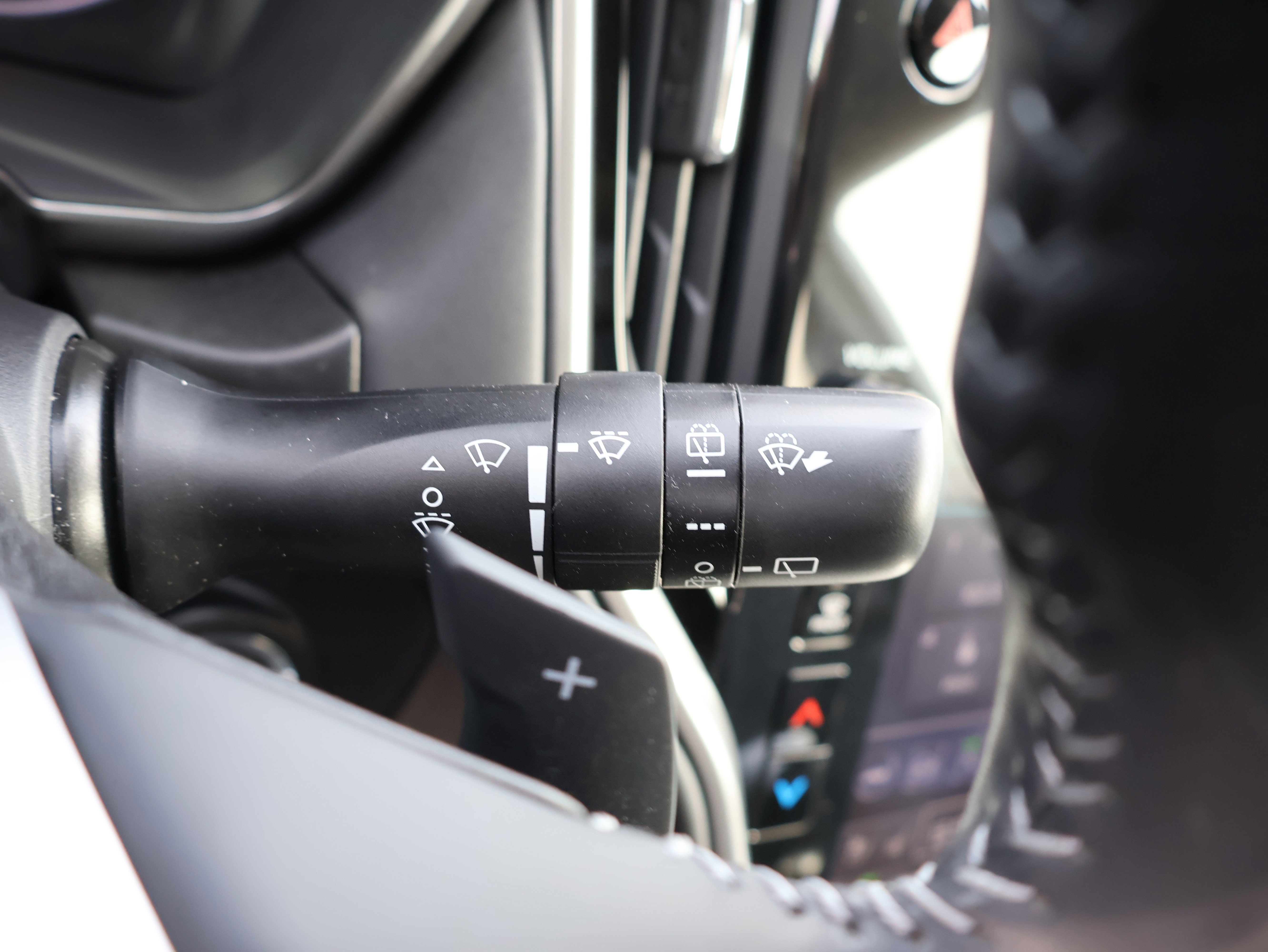 Used 2023 Subaru Outback Touring XT image 31