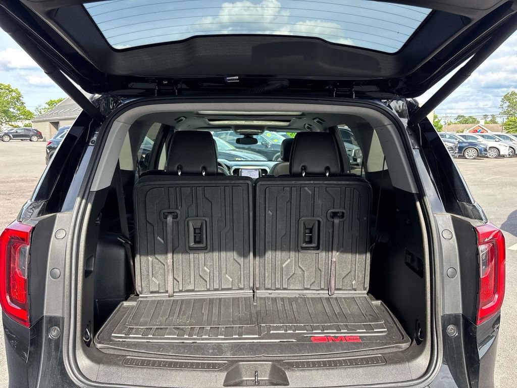 Used 2023 GMC Acadia SLT w/ Elevation Edition AWD/4WD image 14