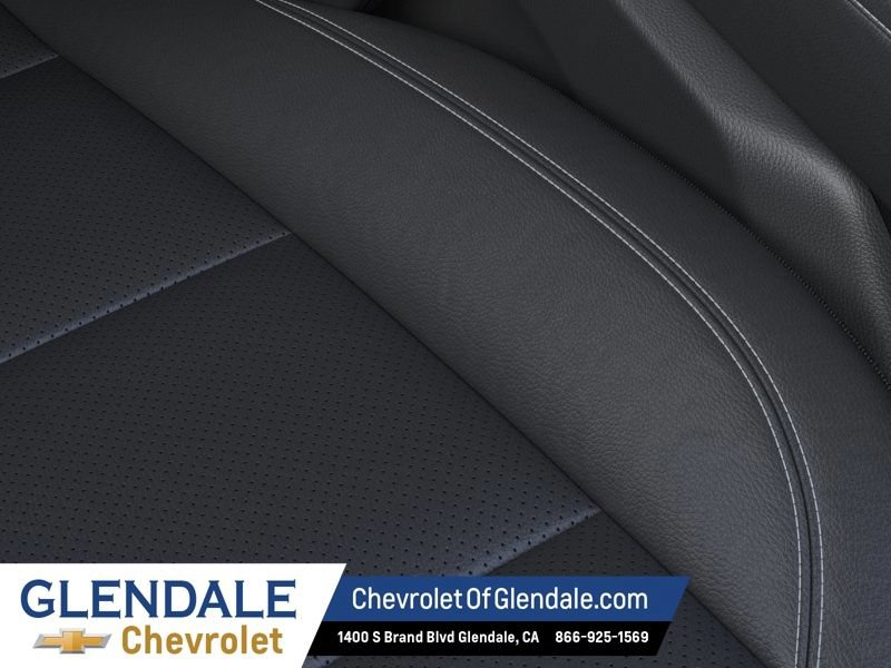 New 2026 Chevrolet Traverse LT w/ LPO, Floor Liner Package FWD image 21