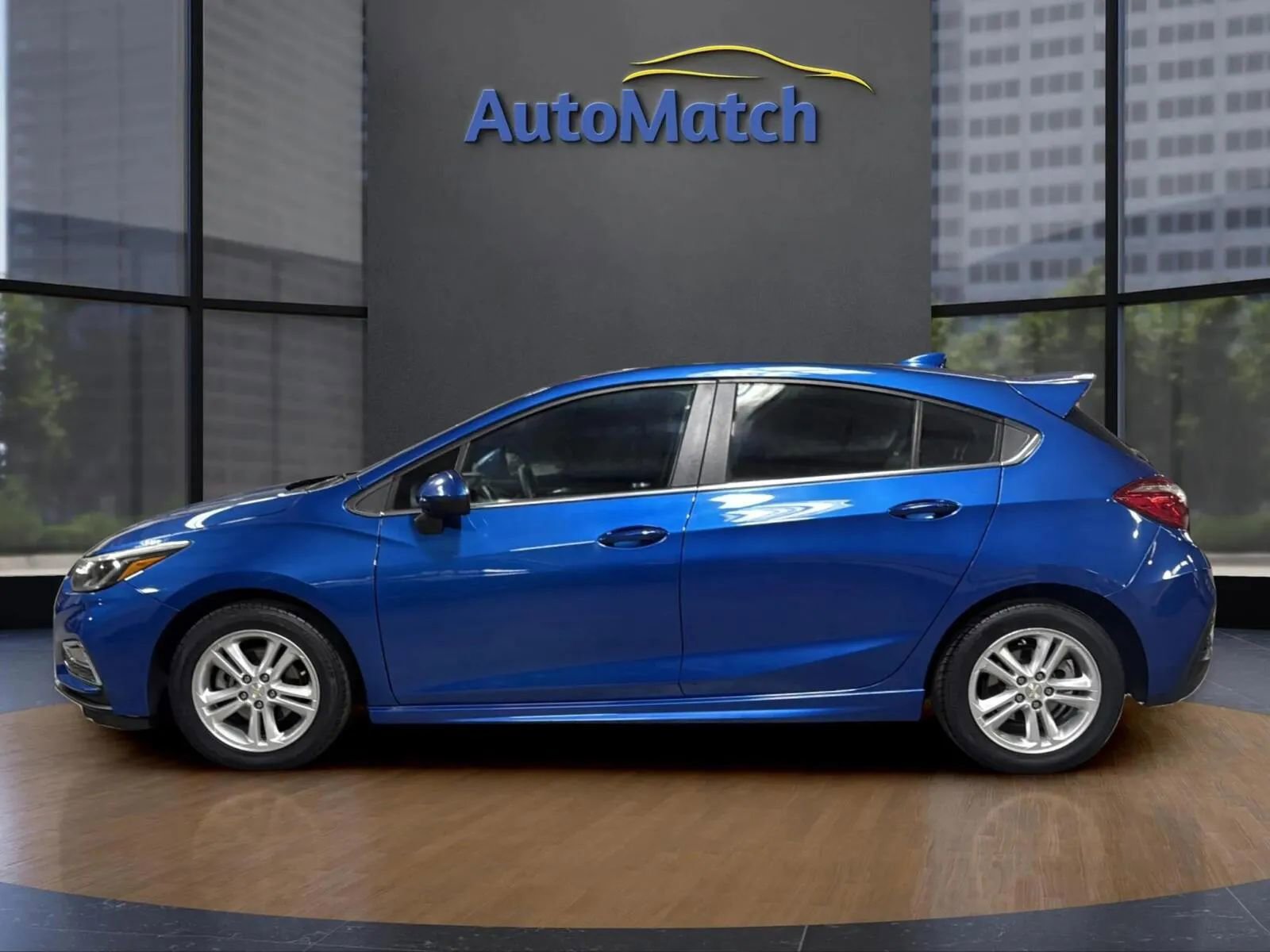 Used 2017 Chevrolet Cruze LT w/ Sun And Sound Package image 5