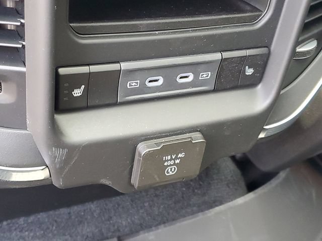 New 2026 RAM 1500 Laramie w/ Night Edition AWD/4WD image 11