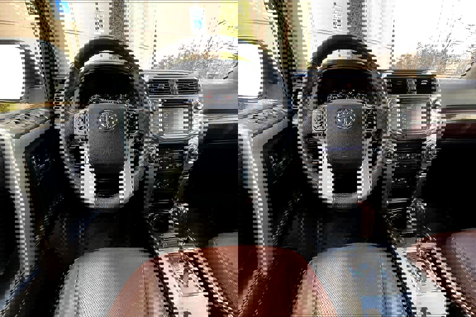 Used 2017 Toyota 4Runner Limited image 6