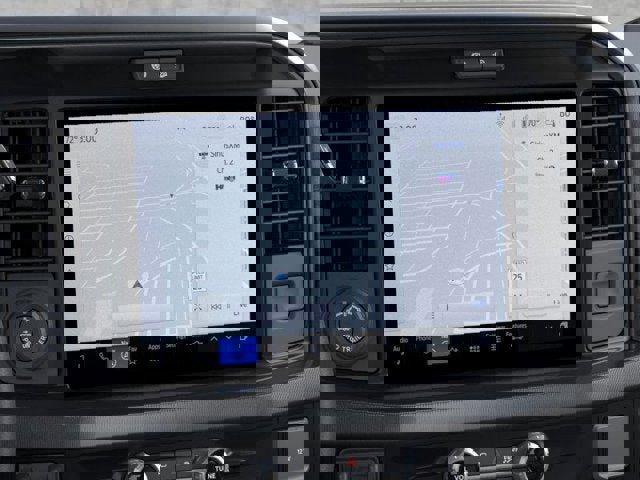 New 2025 Ford F250 Platinum w/ FX4 Off-Road Package image 14